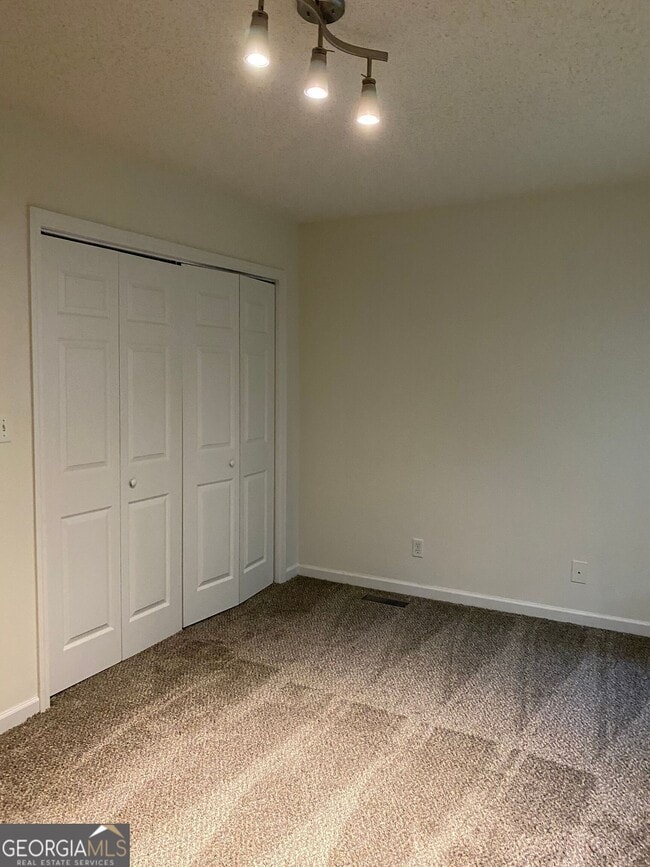 Building Photo - 434 WI Pkwy