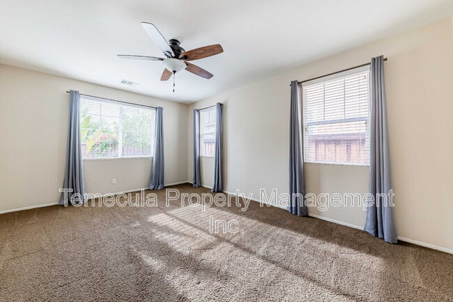 Building Photo - 27355 Avon Ln