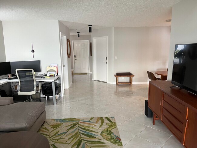 Building Photo - 7740 Stone Harbour Dr