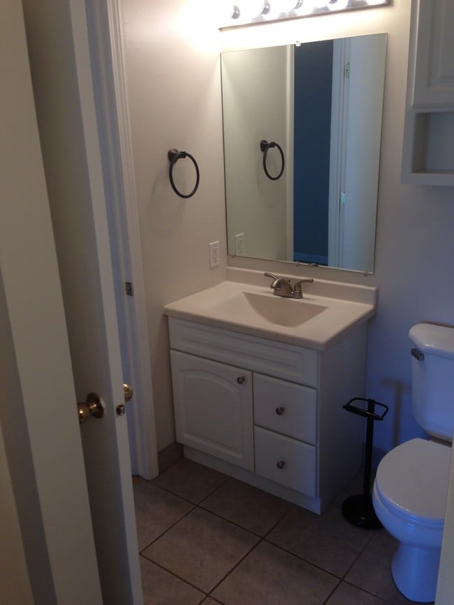 Building Photo - 8158 Durbin Terrace