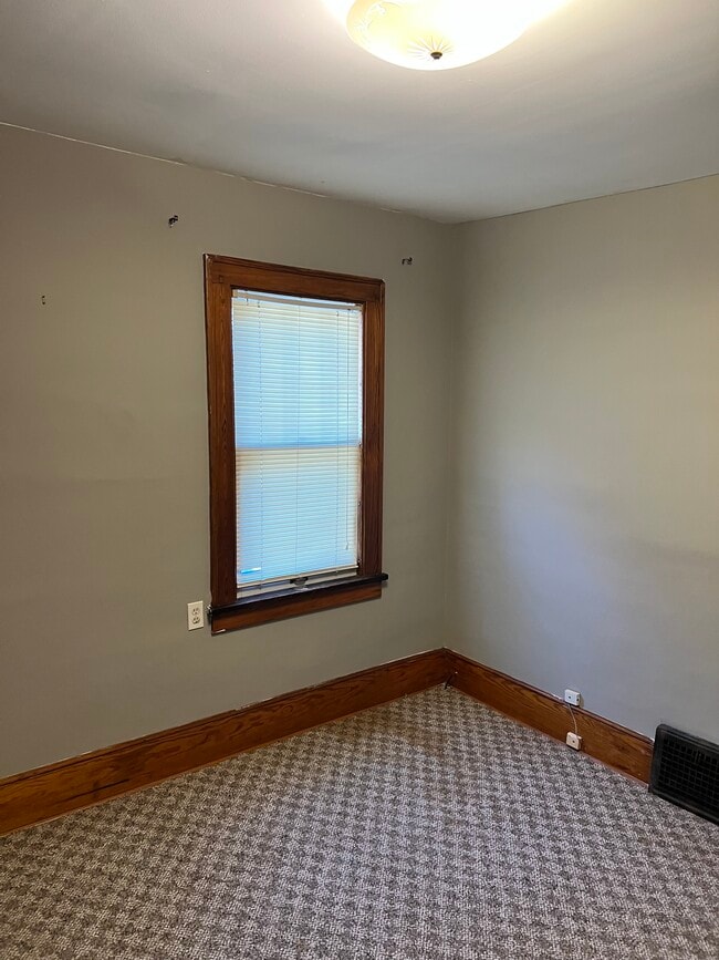 Building Photo - 4351 Dover Center Rd