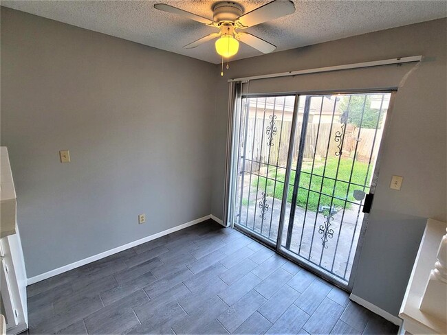 Building Photo - 6102 Havendale Dr
