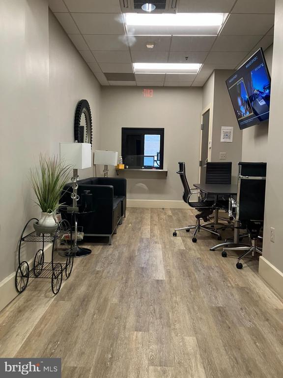 Building Photo - 355 I St SW