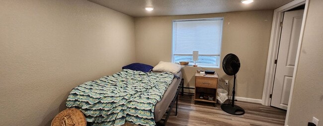 Building Photo - 3-Bed, 2-Bath Beauty in a Can’t-Miss Locat...