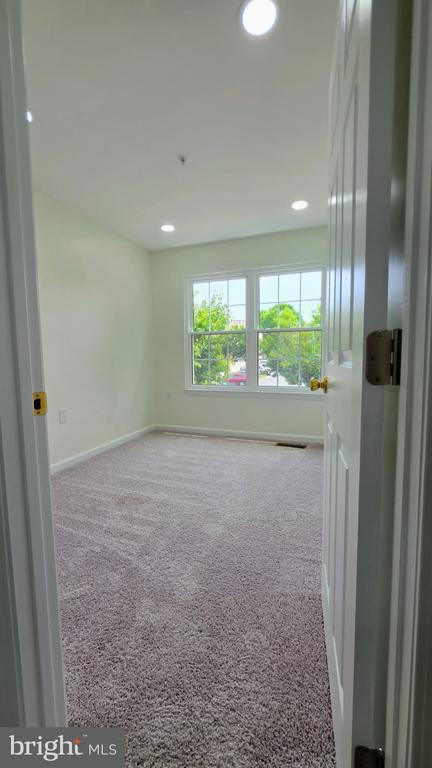 Building Photo - 13860 Crosstie Dr