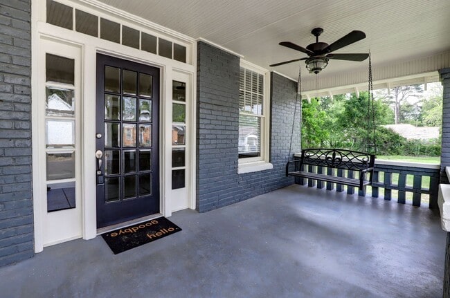 Building Photo - 3 Bedroom 1 Bathroom House for Rent in Texarkana, AR