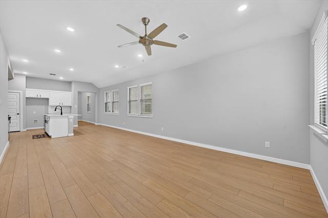 Building Photo - 222 Goosewood Dr