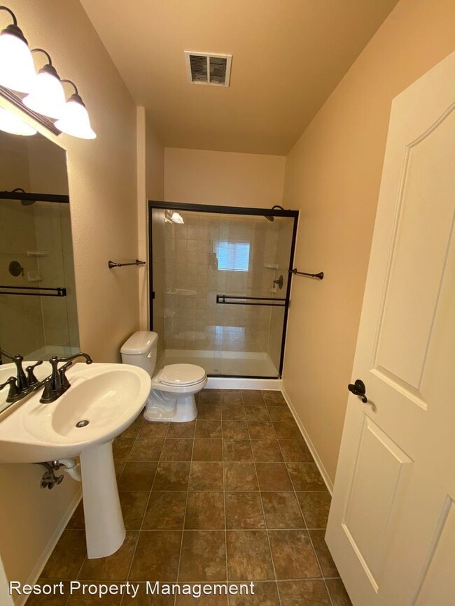 Building Photo - 2 br, 2 bath House - 6850 N Spurwing Loop 200