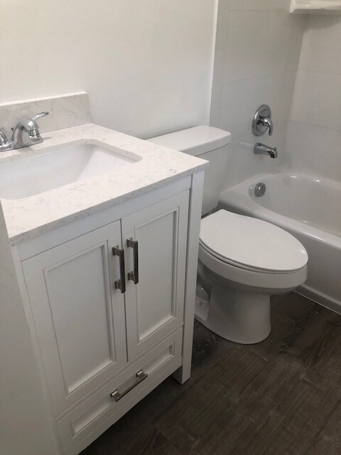 Building Photo - 1102 Berkeley St