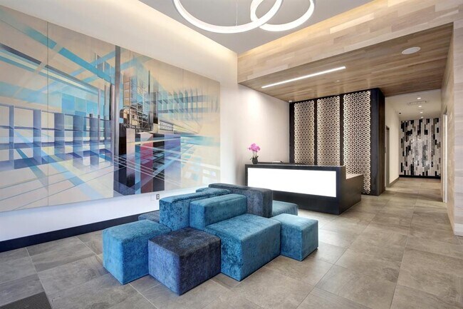 Building Photo - 222 West Ave