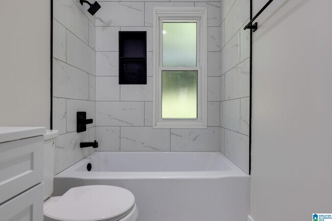 Building Photo - 1700 Valley Ave