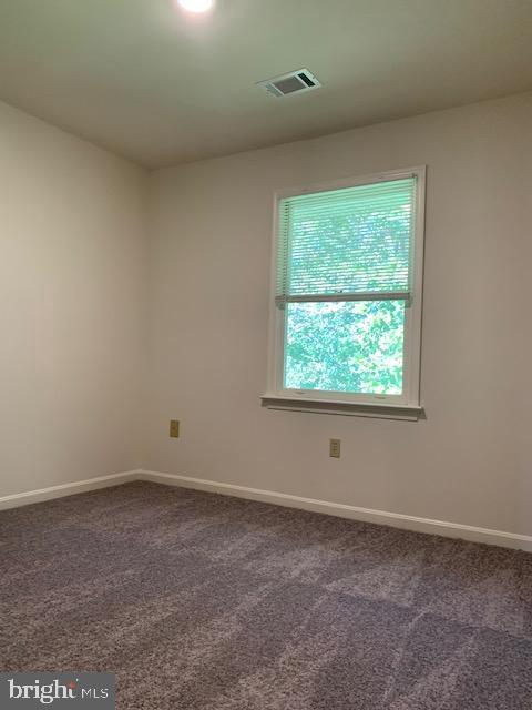 Building Photo - 400 Lyndale Ct