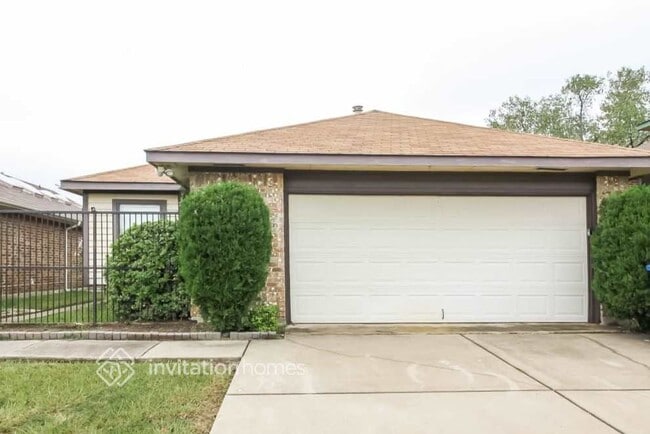 Building Photo - 3703 Clover Hill Ln