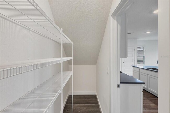 Building Photo - 17106 Barnwood Pl