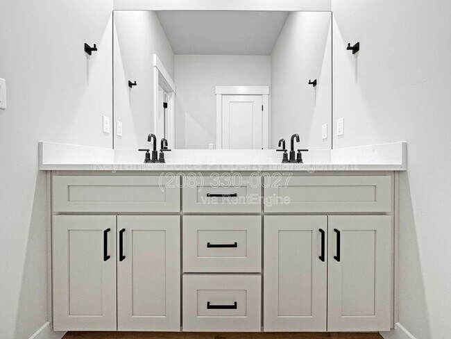 Building Photo - 160 S Koyukuk Ave