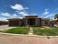 Building Photo - HOME FOR RENT IN CLINT