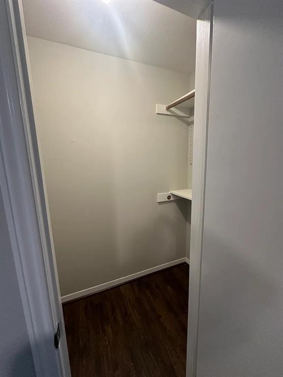 Building Photo - 9505 Fondren Rd