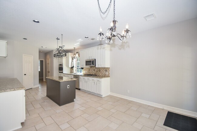 Building Photo - 22402 Caroline Chase Ct