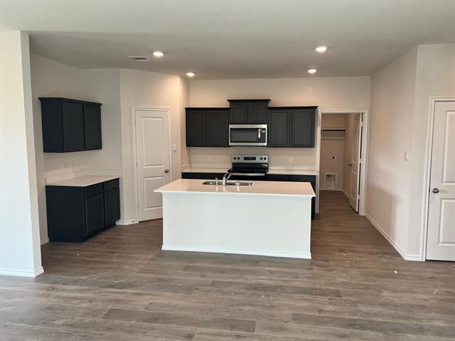 Building Photo - 1311 Gdn Grv Dr