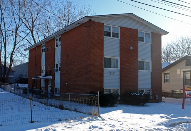 Building Photo - Dale Apartments
