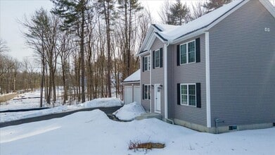 Building Photo - Ashburnham Rental