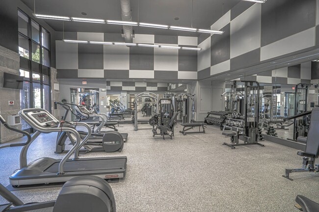 Building Photo - COMING SOON! 1 Bedroom Condo for Rent in the Madisons!