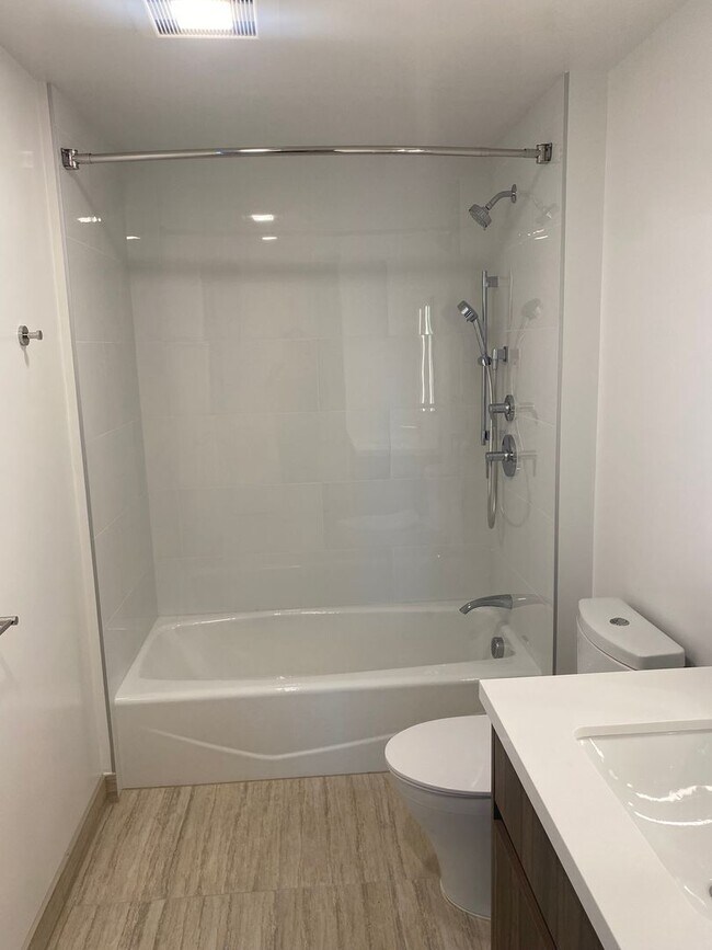 Building Photo - The Park Of Keeaumoku- Newly open condo, S...