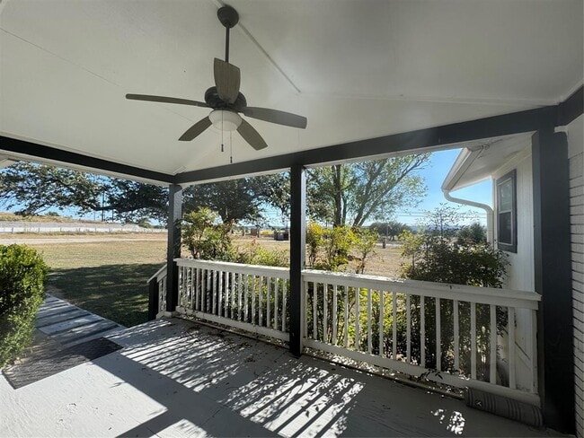 Building Photo - 5300 US-290