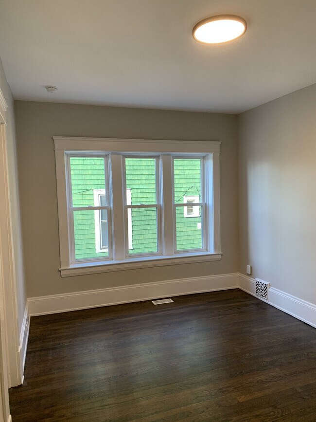 Building Photo - 2280 Bellfield