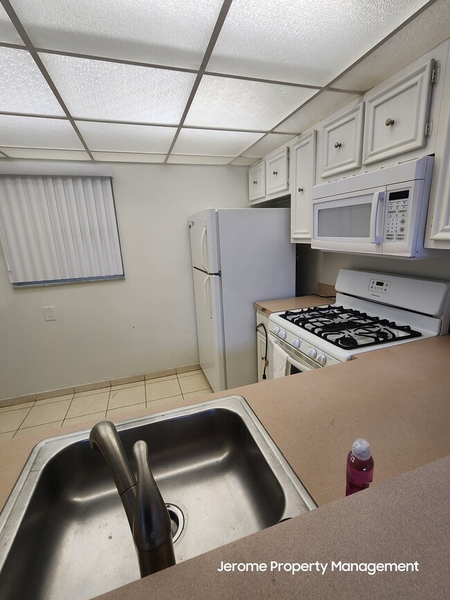 Building Photo - 18111 NW 68th Ave