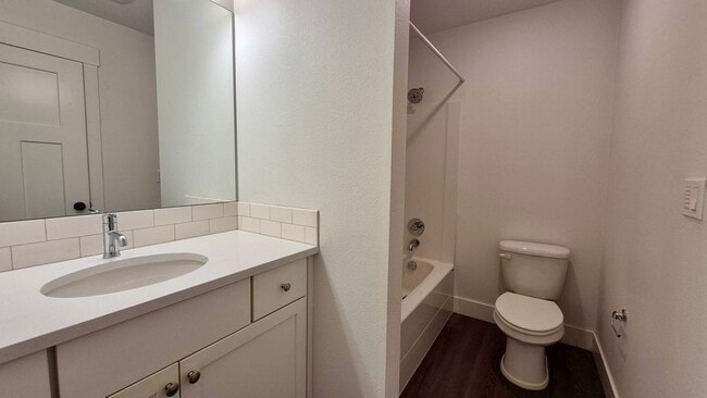 Building Photo - Beautiful Home in Champion Village, Sandy, OR!