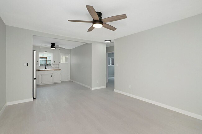 Building Photo - Large Corner Lot with a newly remodeled 2 bedroom 2 bathroom house!