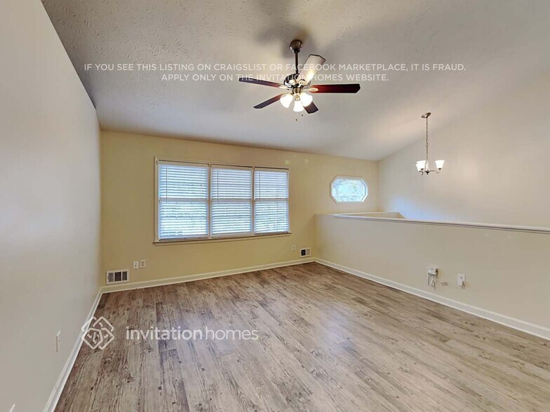 Building Photo - 1780 Rolling Hills Trail SE