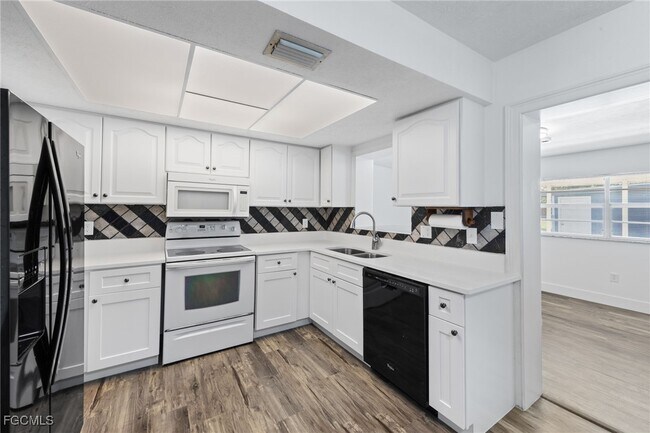 Building Photo - 2981 Ribbon Ct
