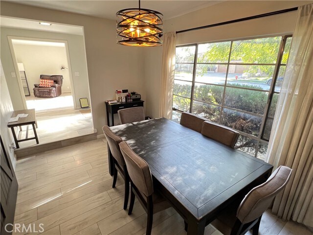 Building Photo - 2937 E Craig Dr