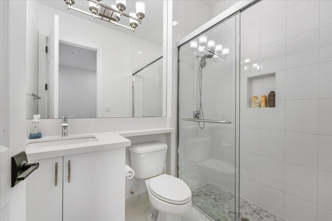 Building Photo - 9093 Chauvet Wy
