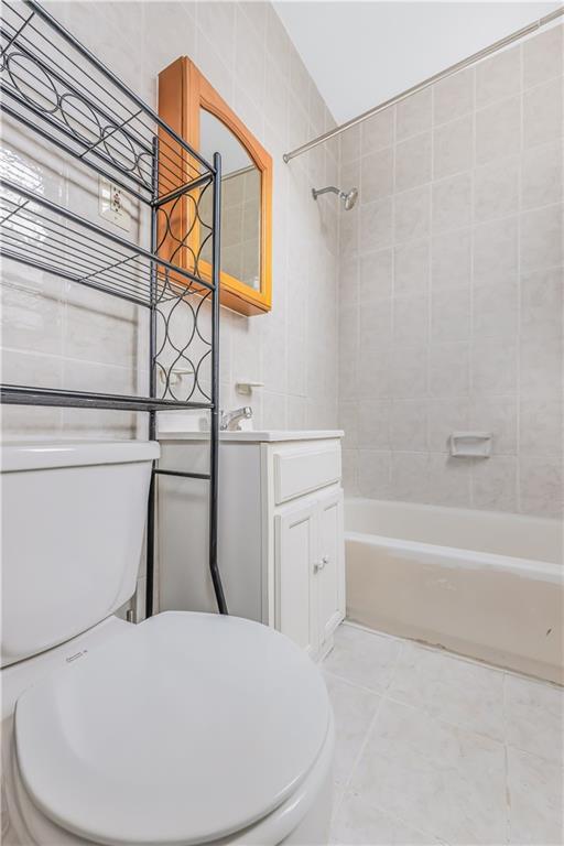 Building Photo - 32 Arion Pl