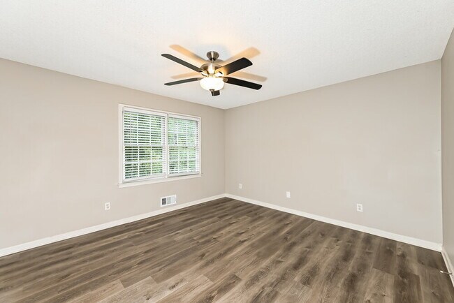 Building Photo - 4834 Diggers Way