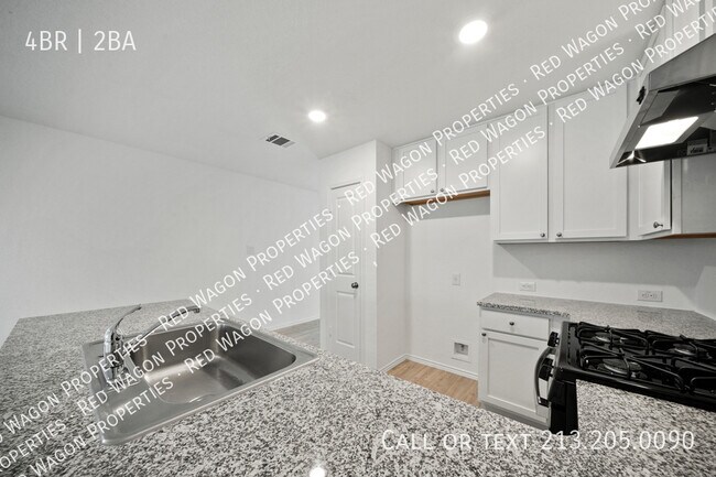 Building Photo - 14722 Dillard Ml