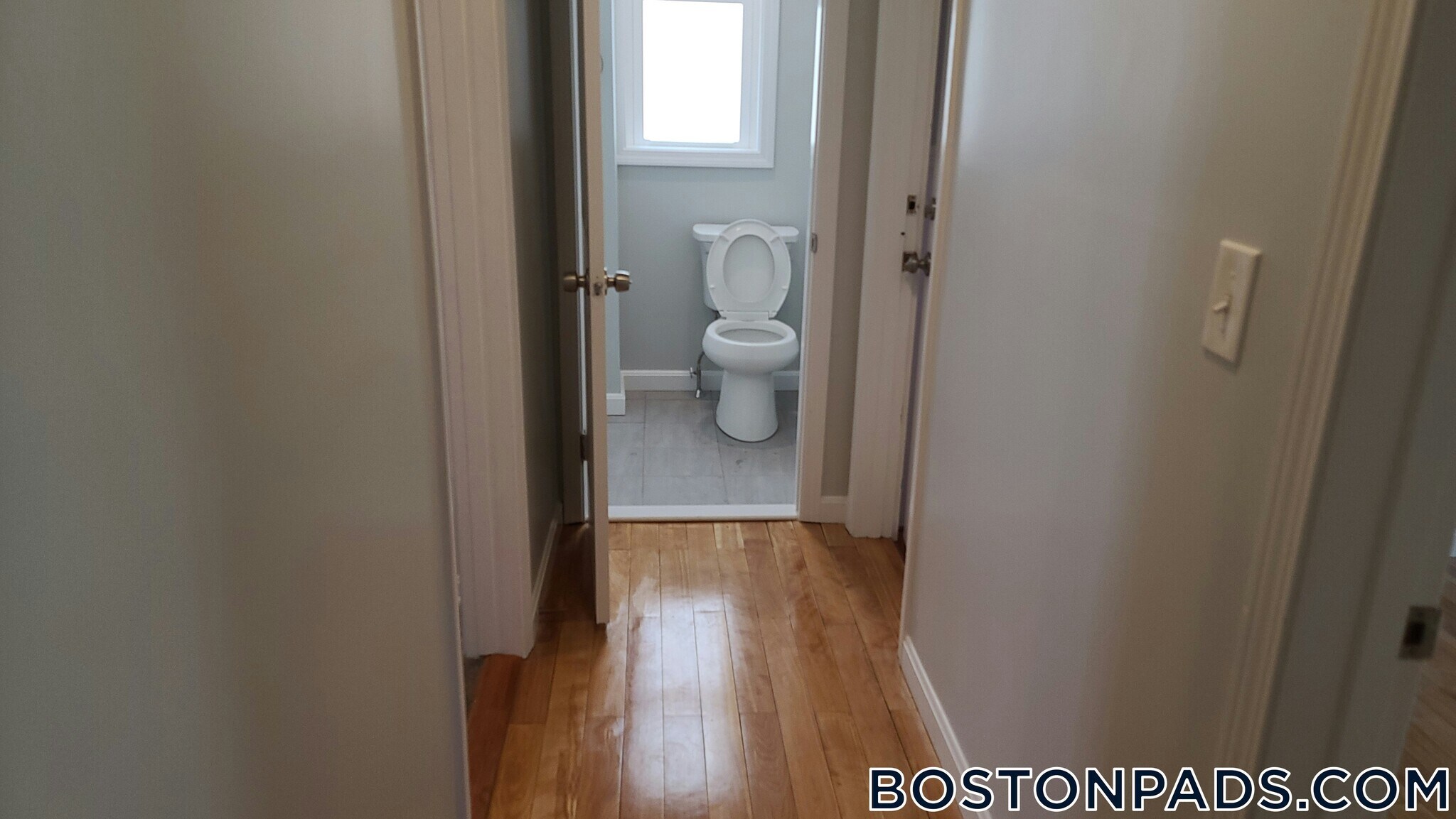 Building Photo - 108 Boston St