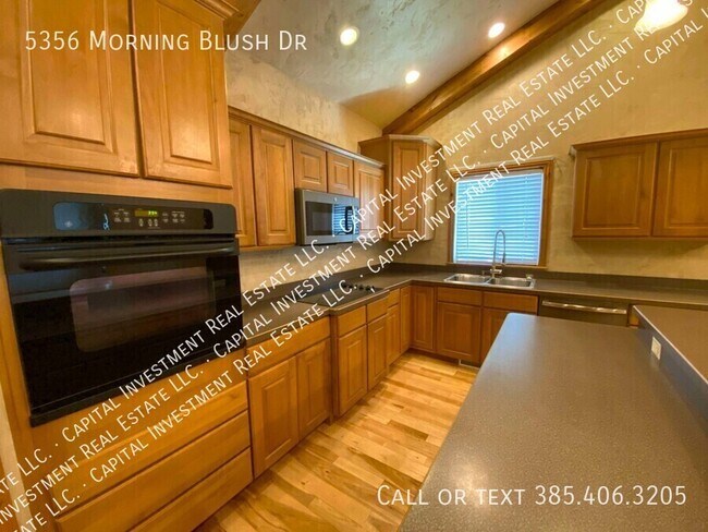 Building Photo - 5356 Morning Blush Dr