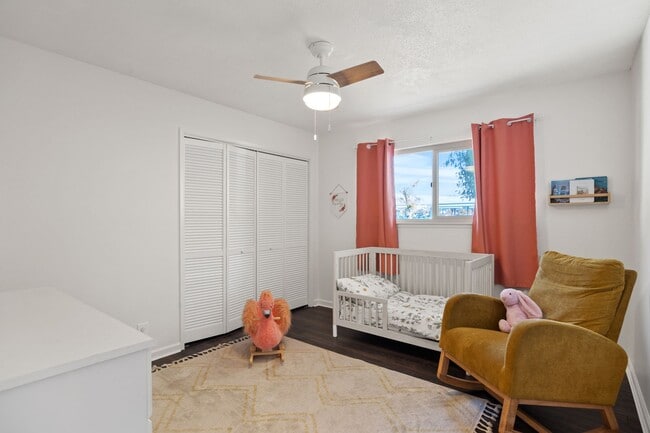 Building Photo - Updated North Chico 3BD/2BA with Solar & Covered Patio