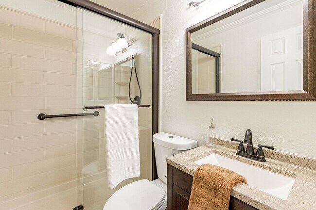 Building Photo - Gem in Fountain Hills!