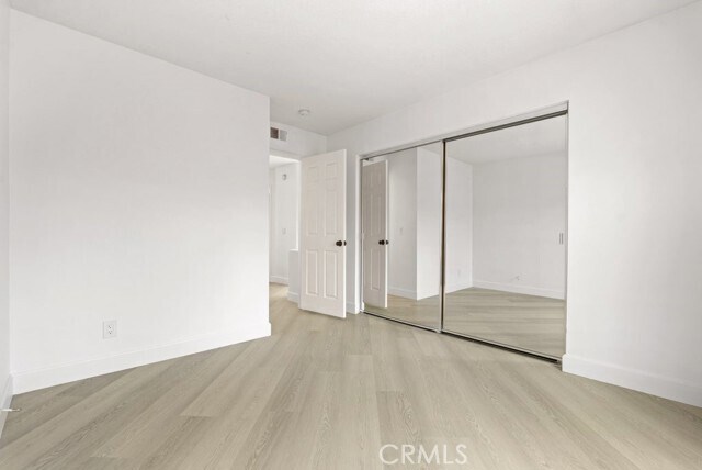 Building Photo - 4 Las Cruces