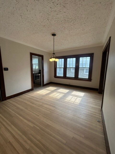 Building Photo - 811 N Dequincy St