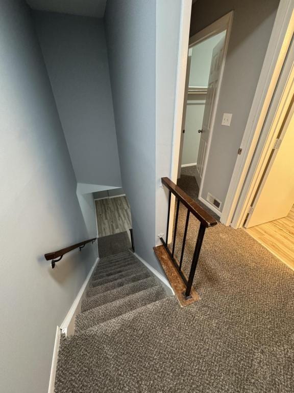 Building Photo - 11 Johnny Appleseed Ct