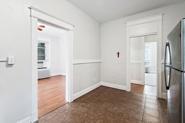 Building Photo - 150 Seaton Pl NW