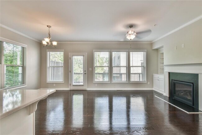 Building Photo - 354 Provenance Dr