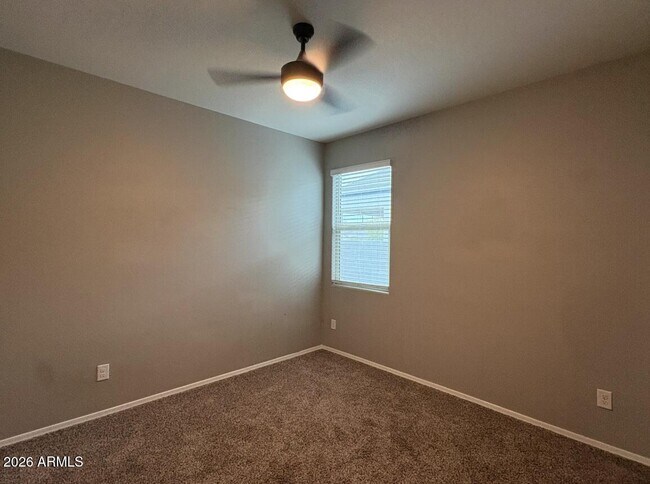 Building Photo - 31045 W Mulberry Dr