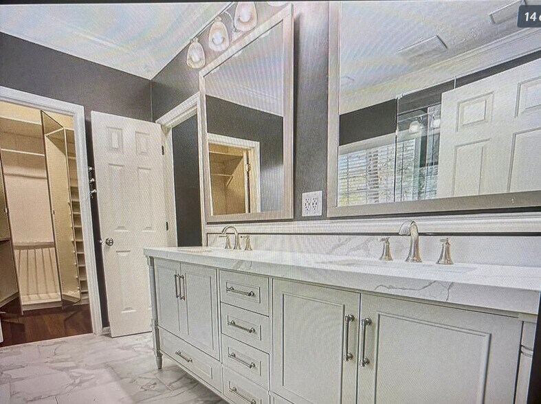 Master bath - 2404 Caneridge Pt SW
